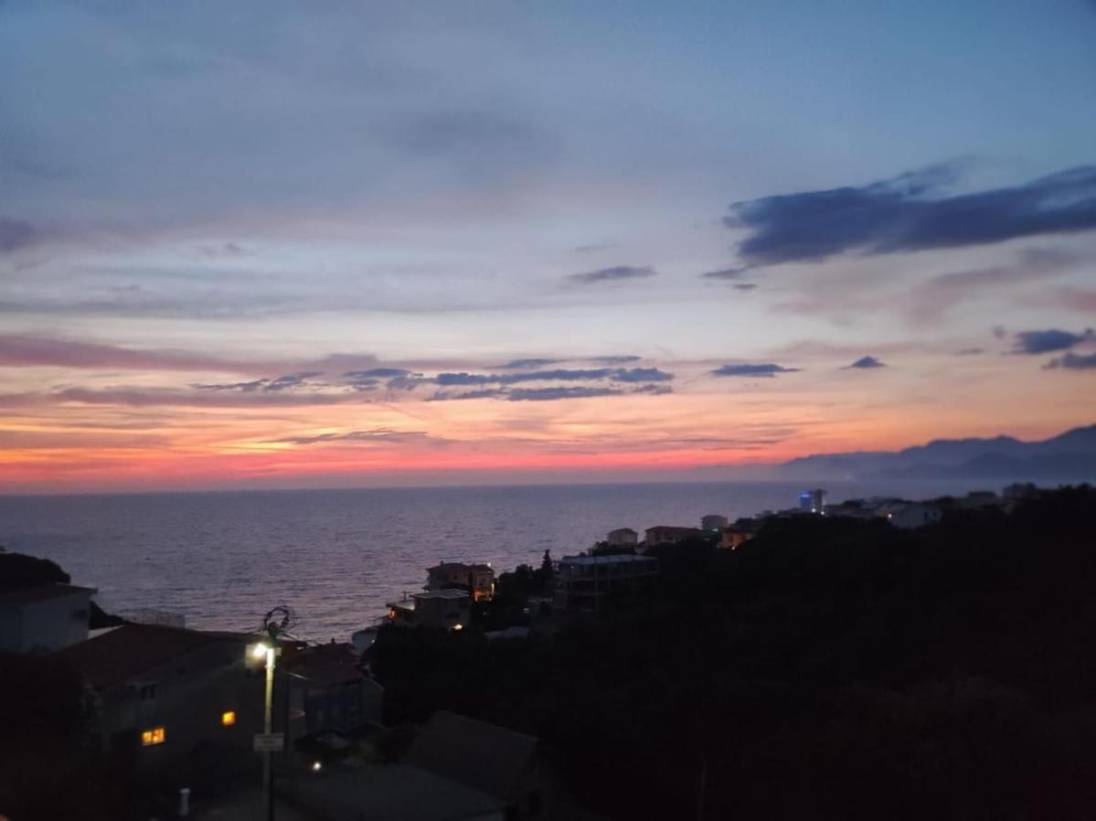 Carefree Apartments Ulcinj Ngoại thất bức ảnh