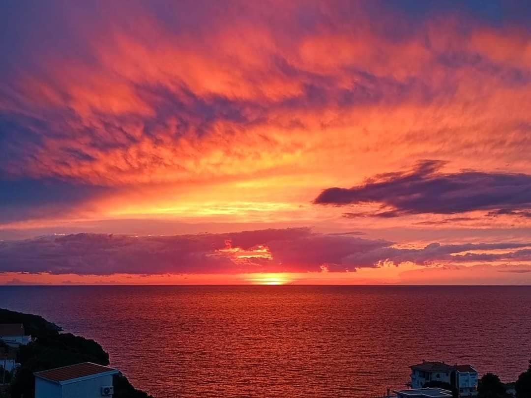 Carefree Apartments Ulcinj Ngoại thất bức ảnh
